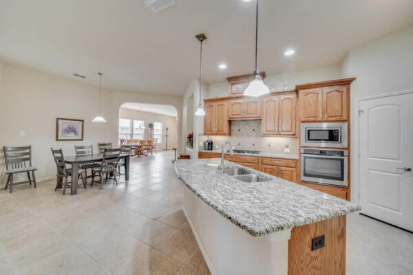Property Listing: 5712 Eagle Mountain Dr